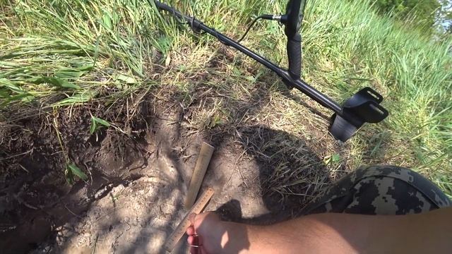 Связан ли уровень заряда с глубиной обнаружения. Nokta Makro Simplex Plus.