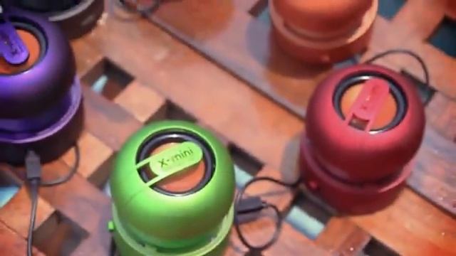 [XVmedia] - X-mini UNO và X-mini MAX - YouTube смотреть онлайн