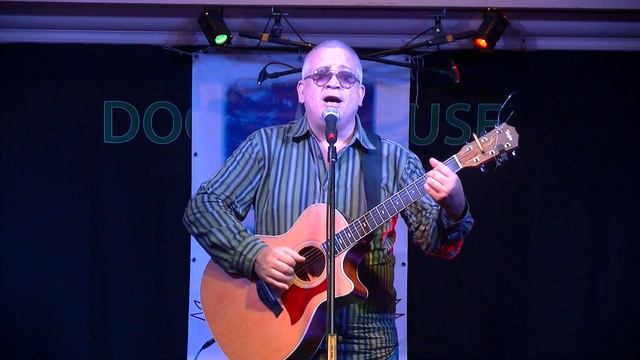 "В мире моём" исполняет автор Олег Самсонов смотреть онлайн