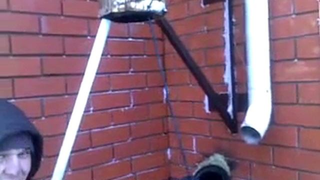 Чистка наружного дымохода. Пермь 06.01.2015 смотреть онлайн