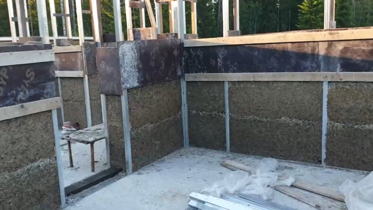 Строю дом из арболита - монолита своими руками.Часть 2. Глаз... смотреть онлайн