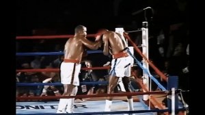 15 раундов экшена - Эвандер Холифилд против Дуайта Кави