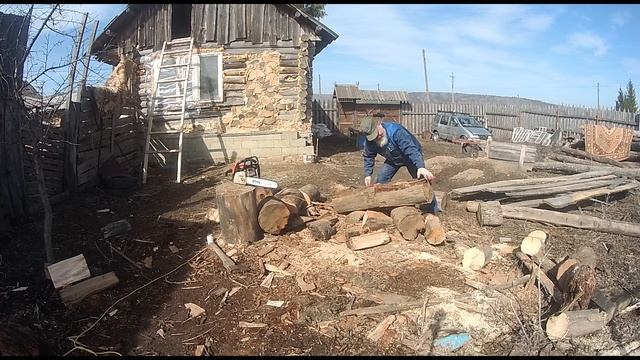 Бензиновая пила Stihl MS 180 и электропила CHAMPION 324N-18 Сравниваем в работе смотреть онлайн