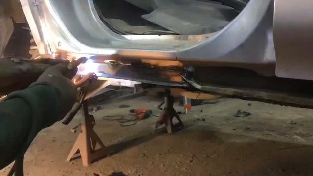 Honda CR-V. Часть 2. Подготовка, покраска, полировка стекла. смотреть онлайн