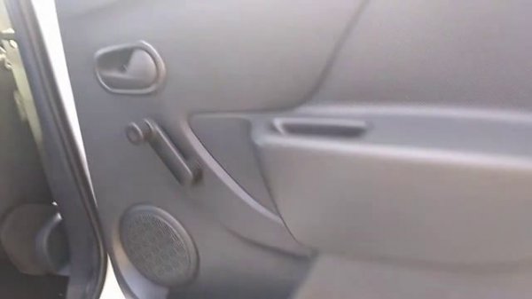 135113 - RENAULT / SANDERO ZEN 10 MT 20/21