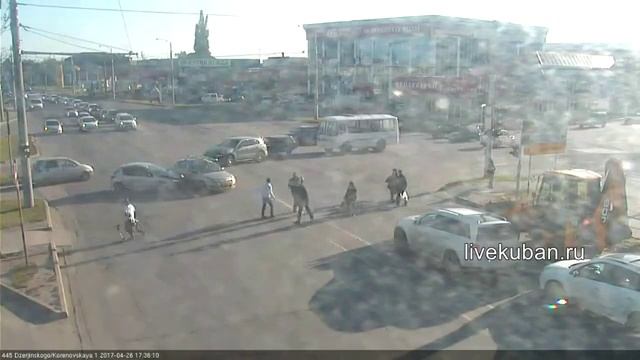 Дзержинского/Кореновская смотреть онлайн