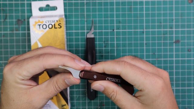I actually used the new tools from Games Workshop for a few weeks-here's my review! смотреть онлайн