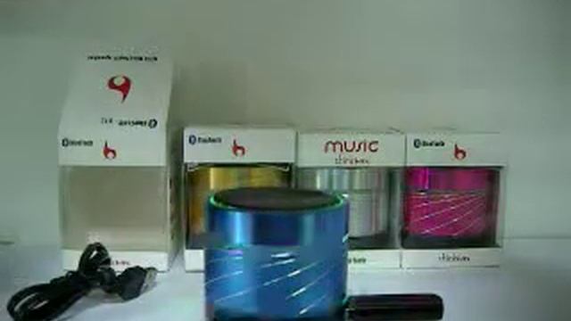 Портативная мини колонка с USB смотреть онлайн