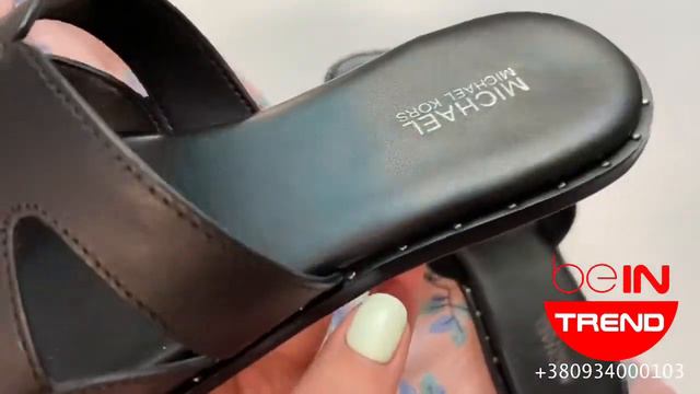 Слайды MICHAEL Michael Kors Women's Annalee Slide Sandals смотреть онлайн