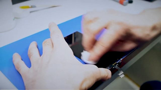 Замена стекла iPhone в Санкт-Петербурге смотреть онлайн