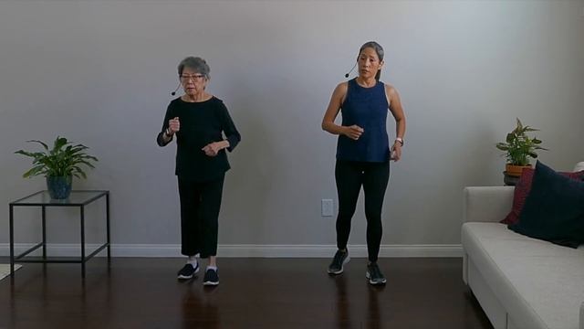 10-minute Indoor Walking Workout for Seniors, Beginner Exercisers смотреть онлайн