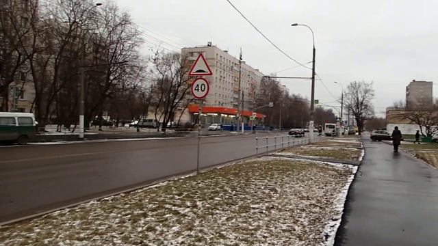 Стрит-ритейл: ул.Молостовых, 17к1 (15:30, четверг, 30 ноября 2017) смотреть онлайн