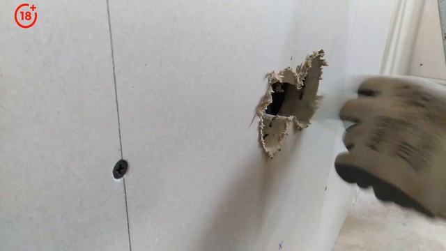 Самое надежное крепление розеток в гипсокартон.