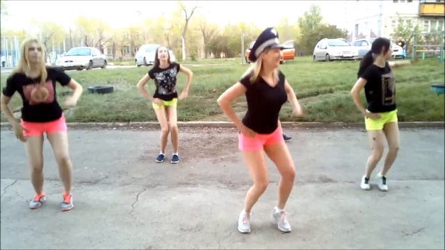 ZUMBA 12 - Тренеруйся вместе с нами смотреть онлайн