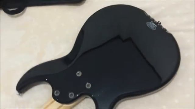 YAMAHA BASS BB425X BL смотреть онлайн