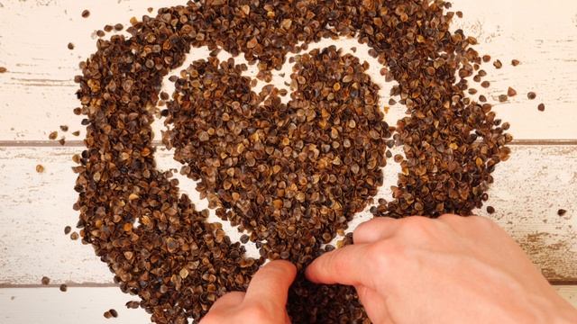 Вот почему сейчас все покупают ГРЕЧКУ. Даже одна ложка ГРЕЧКИ вызывает НЕОБРАТИМЫЙ ПРОЦЕСС в теле