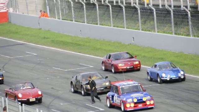 Renault Classic Show - Circuit de Cataluna- Octubre 2013 смотреть онлайн