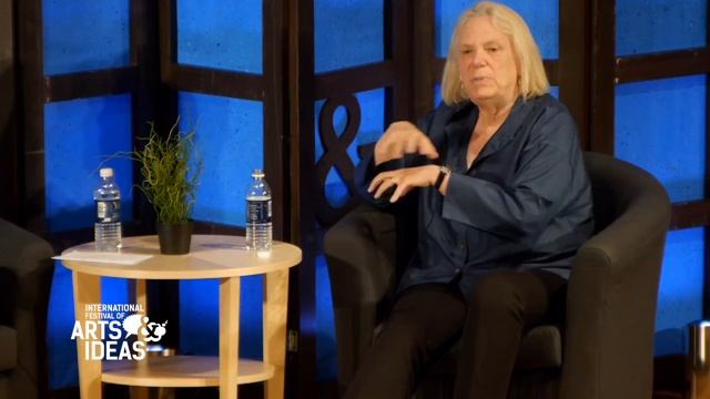 STORIES WE TELL: NARRATIVE AND EMPATHY смотреть онлайн