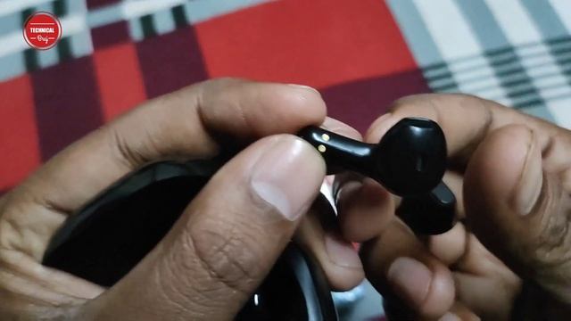 Ptron Earbuds One Side Not Working | Ptron Bassbuds Charging Problem solved смотреть онлайн