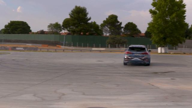 Mercedes-AMG A 45 S 4MATIC+ - DRIFT MODE смотреть онлайн