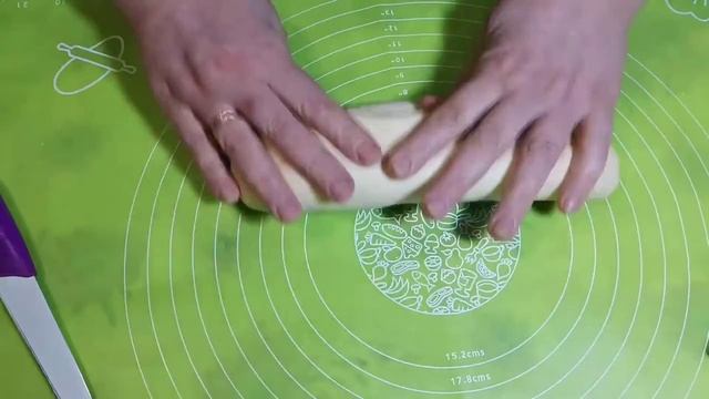 ЧЕБУРЕКИ С МЯСОМ Хрустящие и Пузырчатые Чебуреки на Кипятке смотреть онлайн