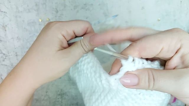 Детская ШАПКА - ШЛЕМ спицами. Подробный мастер класс. смотреть онлайн