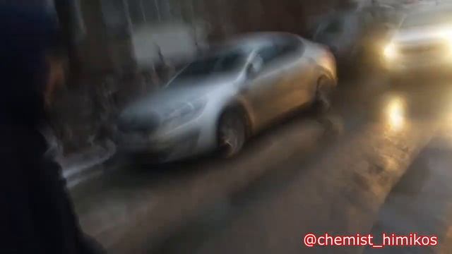 В поисках отработанного моторного масла смотреть онлайн