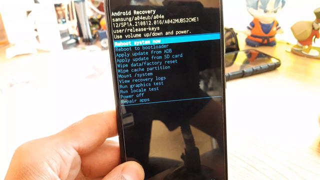 Teléfono Samsung no avanza, se queda en la presentación, se apaga, se reinicia no aparecen las apps смотреть онлайн