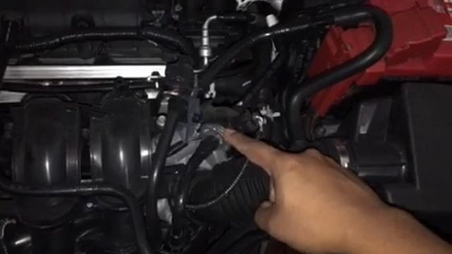 Localización de valvula evap o de gases Ford fiesta 2016 смотреть онлайн