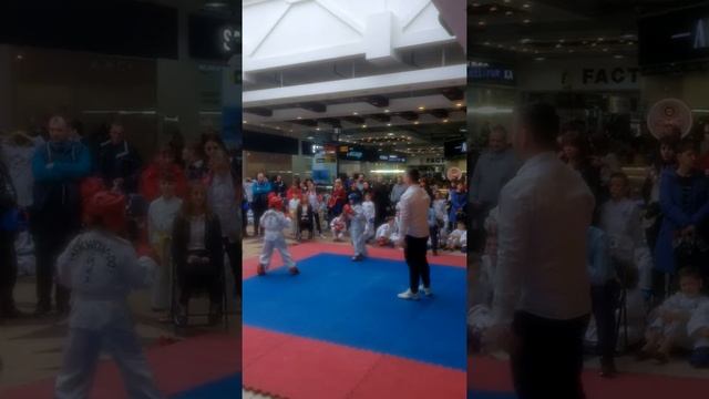 Первый бой смотреть онлайн