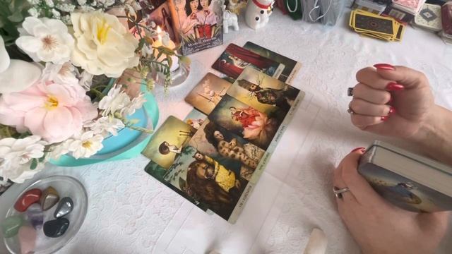 Цыганский расклад ❤️♣️♠️♦️Вам ещё ни кто об этом не говорил ?Как высшие силы видят ваши отношения смотреть онлайн