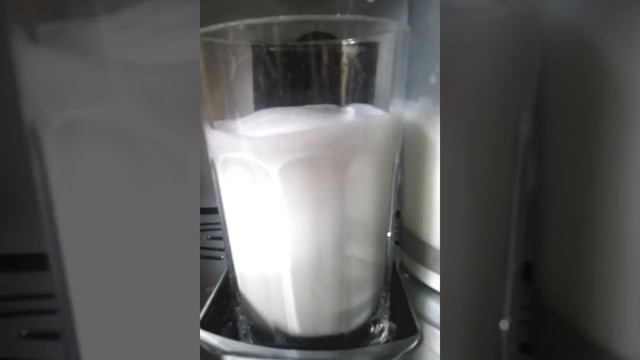 Delonghi ESAM 5600 making CAFFELATTE смотреть онлайн