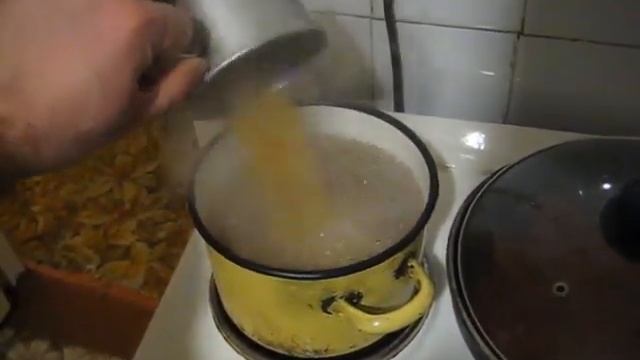 Pork meat with pepper, beans and pasta for 5$. Свинина с перцем и фасолью за 300 р. смотреть онлайн