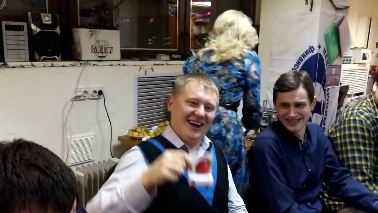Новогодний корпаратив за 1,5 минуты :)) смотреть онлайн