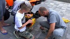 Катаемся на  ПЕРЕГОНКИ...ДРИФТИМ...У папы с мамой ЛЮБОВЬ.