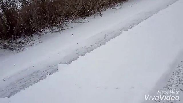 Чистим каток от снега смотреть онлайн