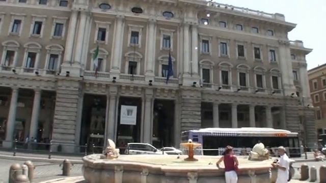 ITALIA／Roma 12：Piazza Colonna／ローマ：コロンナ広場 смотреть онлайн