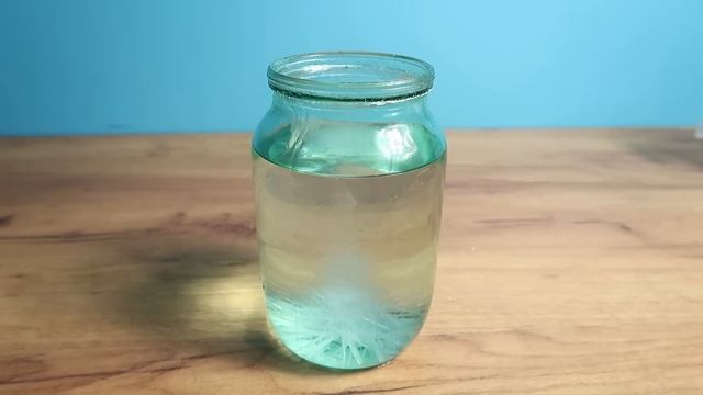 КАК РАБОТАЕТ ХИМИЧЕСКАЯ ГРЕЛКА и ЧТО ТАКОЕ ГОРЯЧИЙ ЛЕД! смотреть онлайн