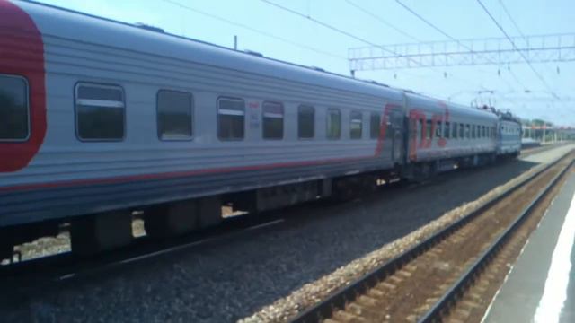 Скорый поезд Волгоград- Москва на ст. Пурлово смотреть онлайн