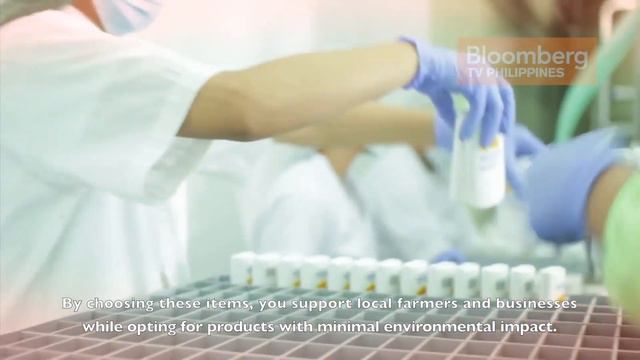 Why Is Giving Gifts Bad for the Environment? | Filipina Scientist Weighs In смотреть онлайн