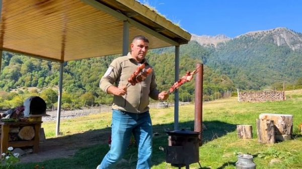 Incredible Hermit Dinner of Liver, Lung, and Heart of Lamb! Relaxing Village Cooking