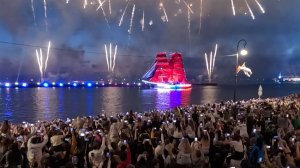 В Петербурге прошли «Алые паруса»