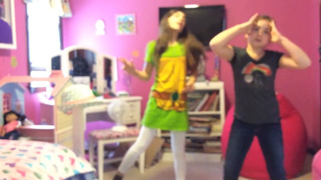 Carousel by Melanie Martinez w\ Tabby Breingan смотреть онлайн