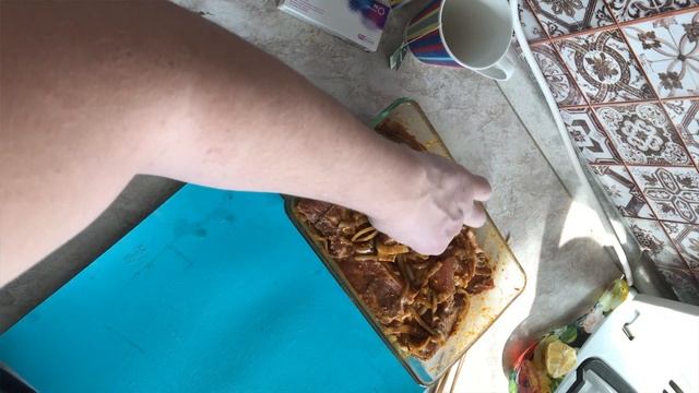 Рёбрышки на шпажках. Вкуснее вы ещё не пробовали. Вкусное сочное нежное волшебное мясо как никогда! смотреть онлайн