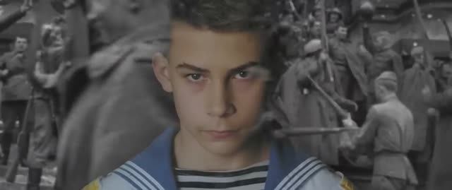 Я внук того солдата - Русская военная песня смотреть онлайн