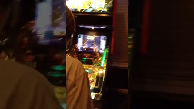 Kids pinball party смотреть онлайн