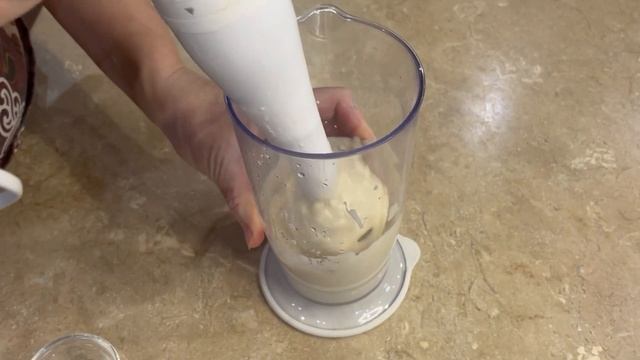 БЕЛЫЙ СОУС К МЯСУ - ОЧЕНЬ ПРОСТОЙ И ВКУСНЫЙ РЕЦЕПТ смотреть онлайн