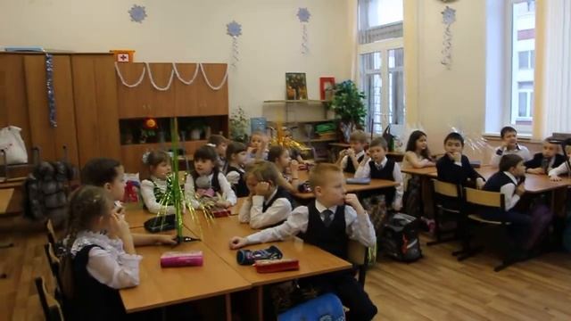 НОВОГОДНЯЯ ВИКТОРИНА 2Г КЛАСС ШКОЛА 1347 (1 из 8) смотреть онлайн