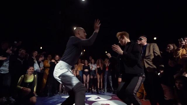 Vogue Performance | DUEL IX смотреть онлайн