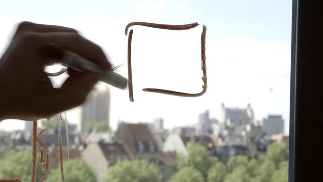 About Giant Swarm смотреть онлайн